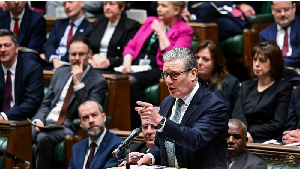 Starmer demands Man Utd co-owner Ratcliffe apologize for immigration comments